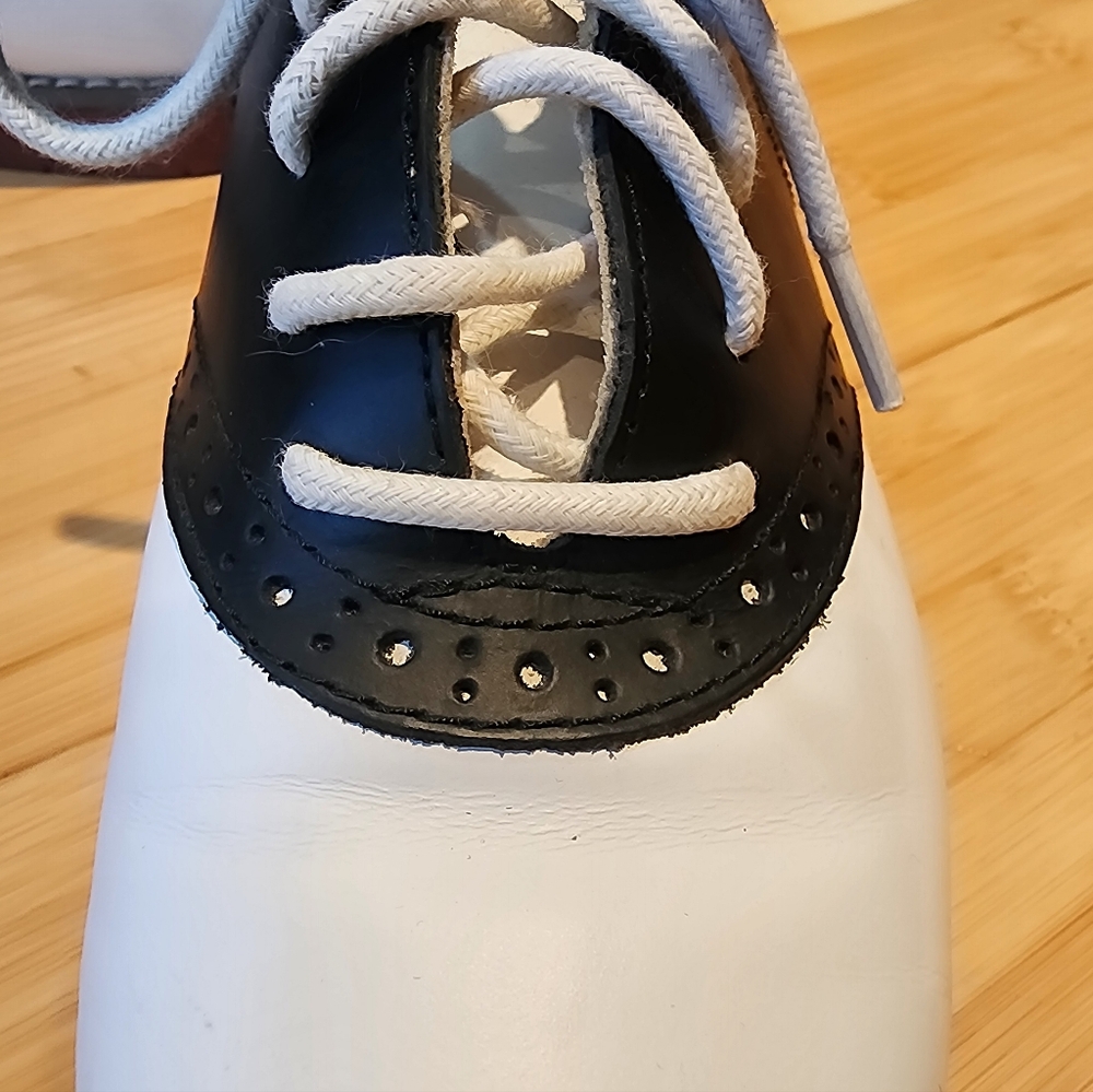 EASTLAND classic Saddle Shoes Memory Foam SADIE sz 6 - Picture 3 of 10
